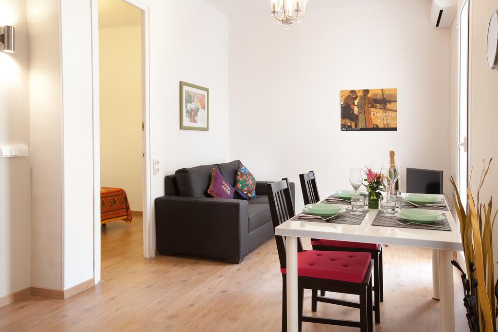 Centric Apartment El Molino Theater P1 Barcelona Zimmer foto